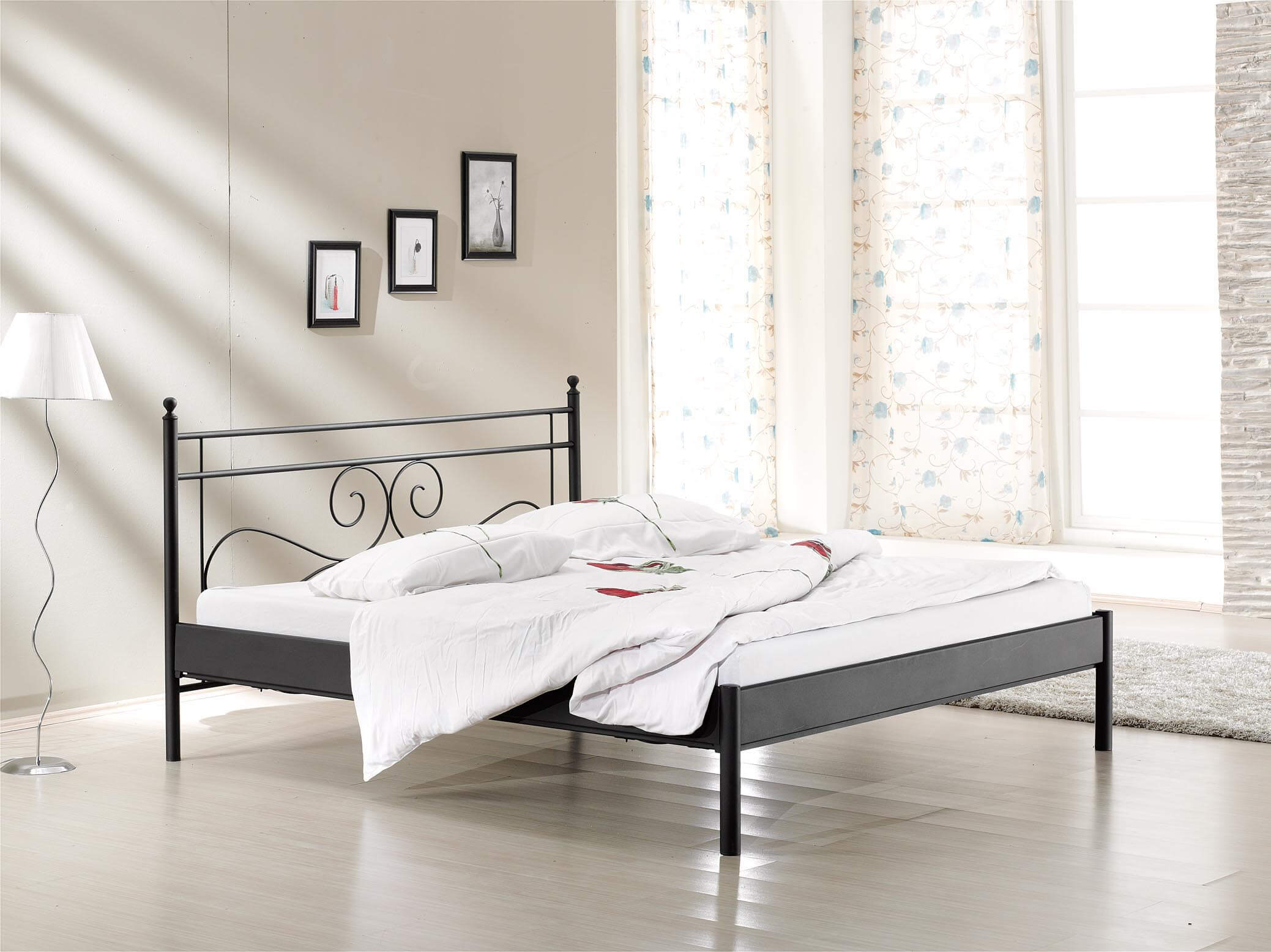 Metallic Bedstead 300-03