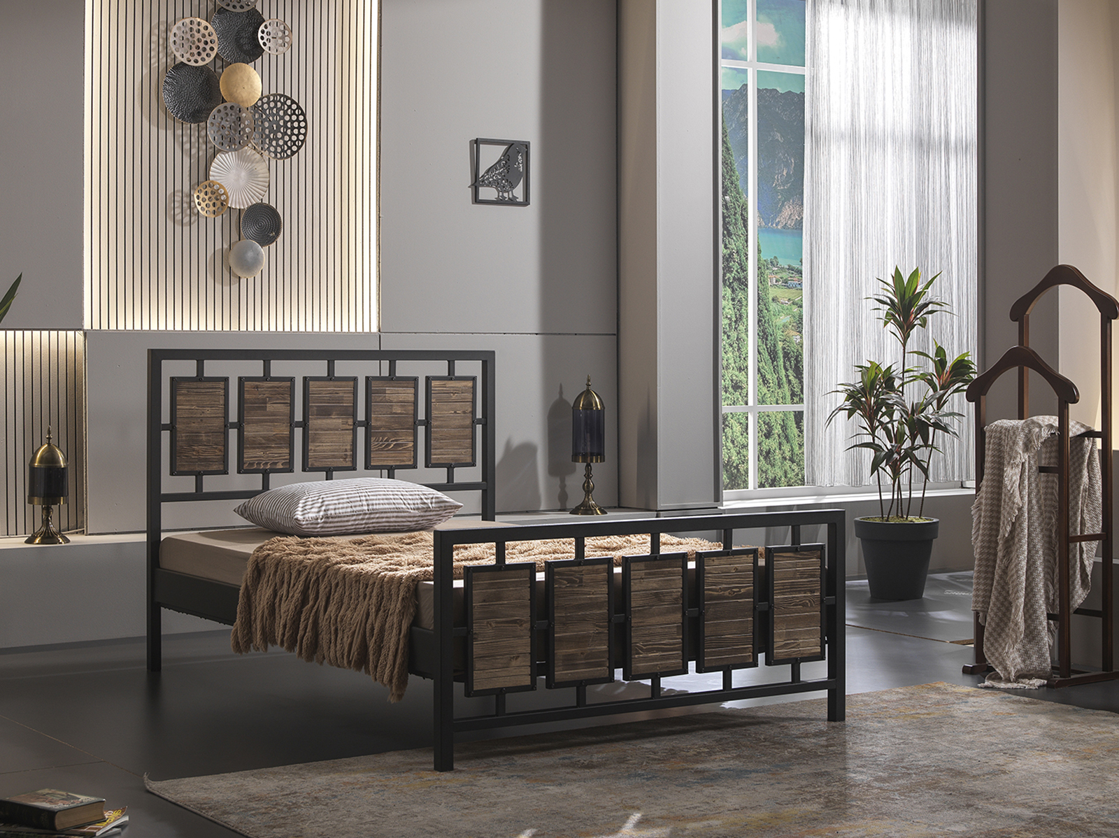 Minevra Metallic Bedstead