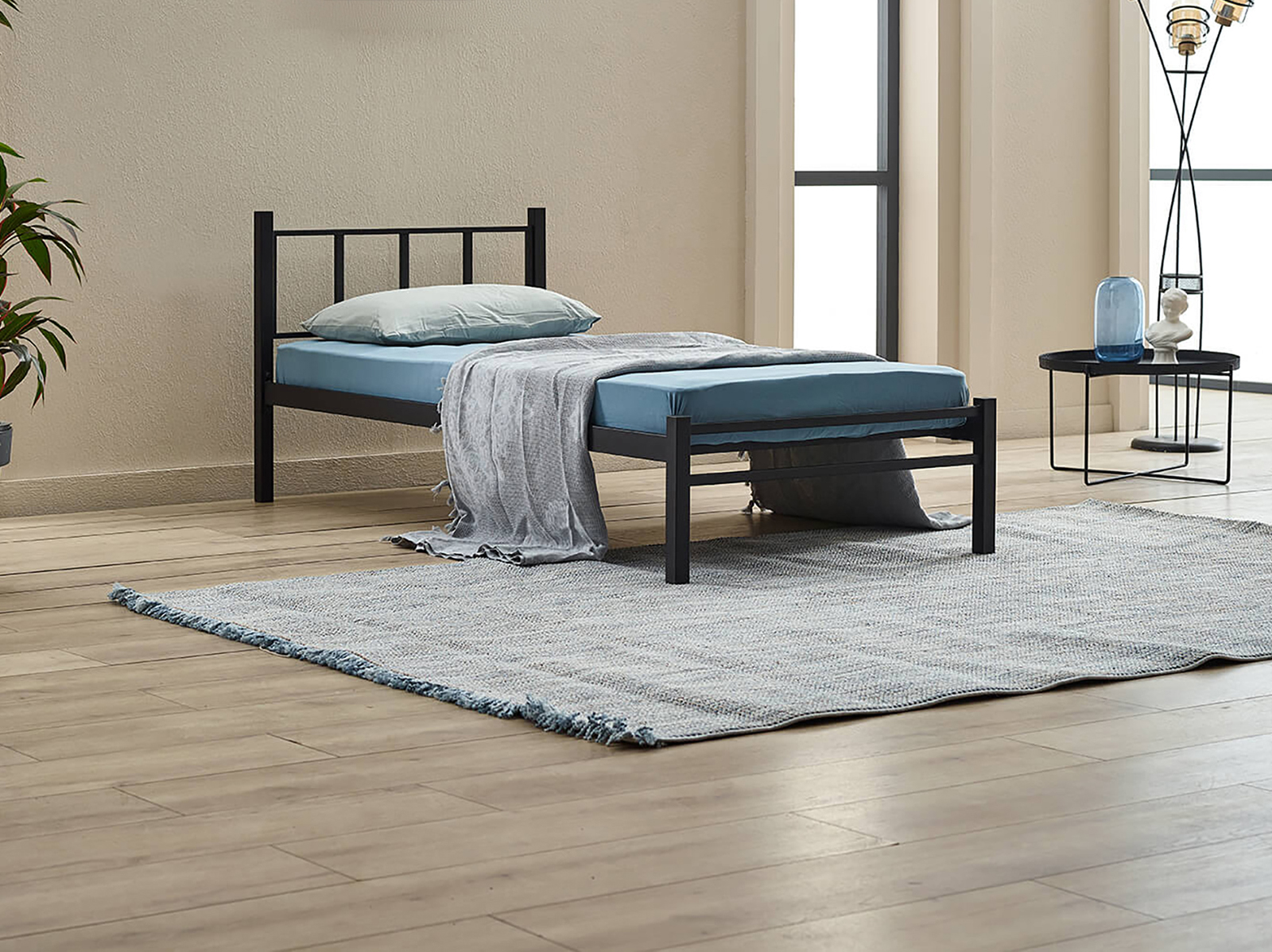 Titan Metallic Bedstead