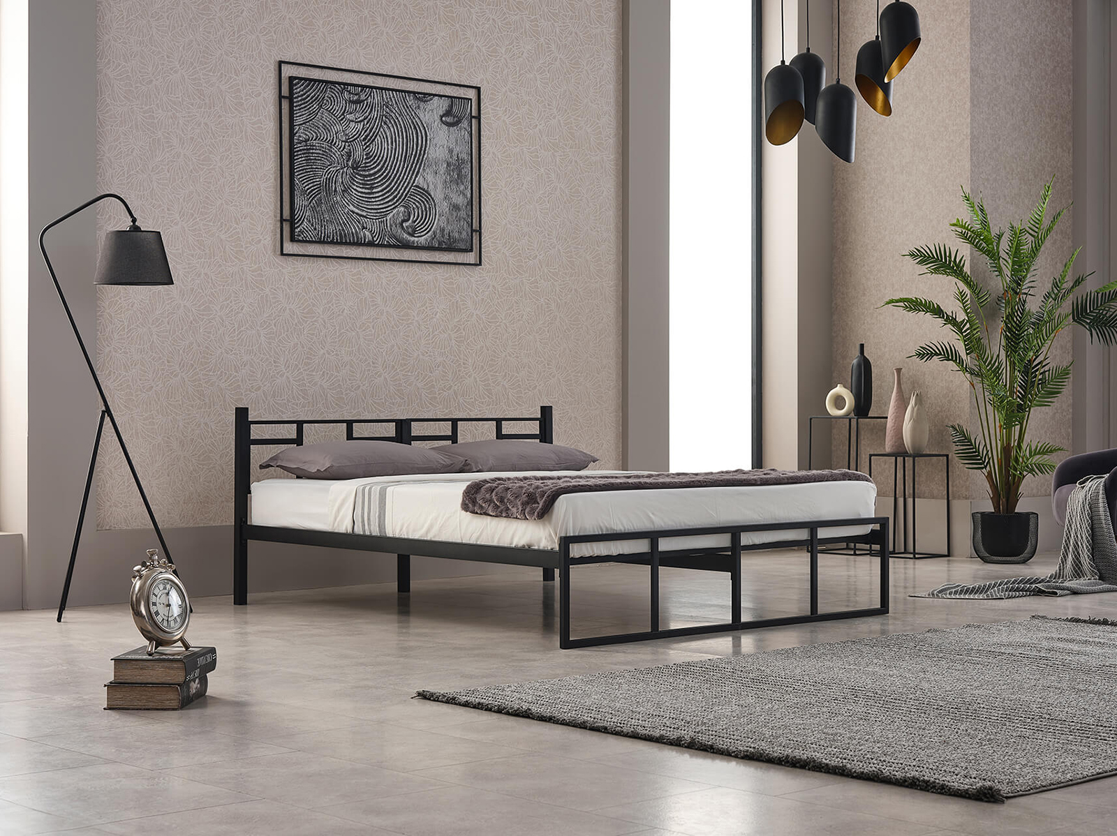 Atlantis Metallic Bedstead